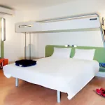 Hotel Ibis Budget Bordeaux Aéroport 2*