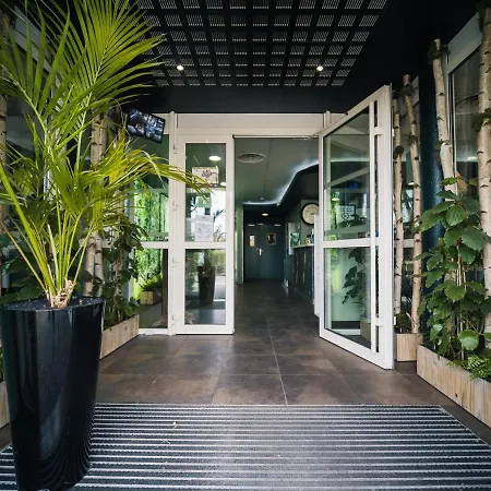 Ibis Budget Bordeaux Aeroport 2*