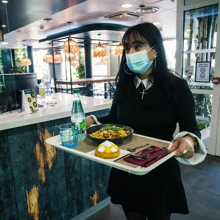 Ibis Budget Bordeaux Aéroport Hotel 2*