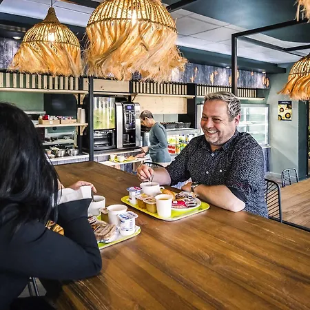 Ibis Budget Bordeaux Aéroport 2*