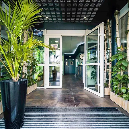 Hotel Ibis Budget Bordeaux Aéroport 2*