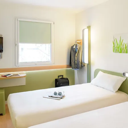 Ibis Budget Bordeaux Aeroport 2*