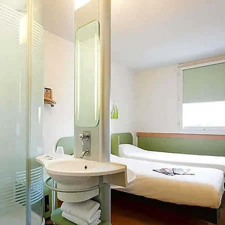 Ibis Budget Bordeaux Aeroport Hotel 2*