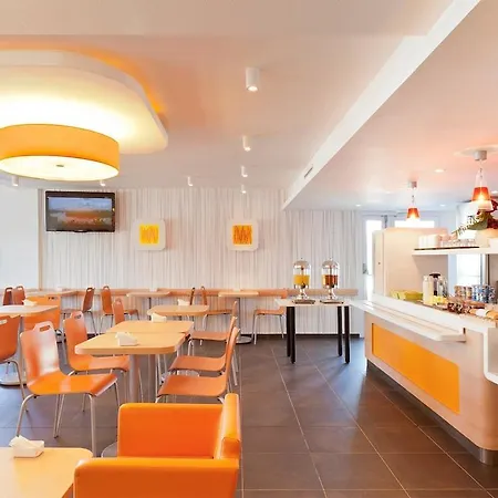 Ibis Budget Bordeaux Aeroport Готель