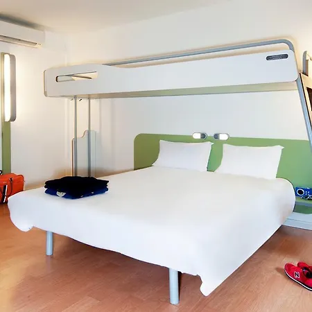 Hotel Ibis Budget Bordeaux Aéroport 2*