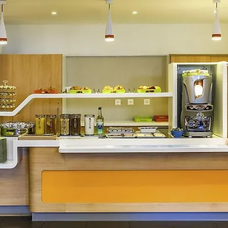 Ibis Budget Bordeaux Aeroport Hotel Mérignac